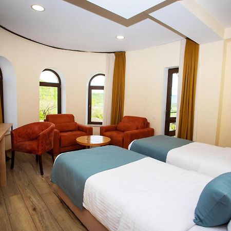 Babaneuris Marani Hotel Kültér fotó