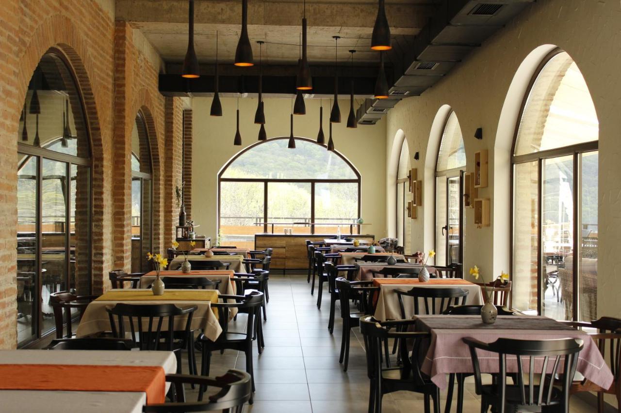 Babaneuris Marani Hotel Kültér fotó